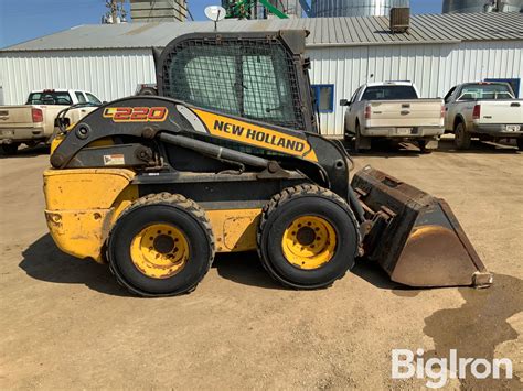 220 new holland skid steer|new holland l220 manual.